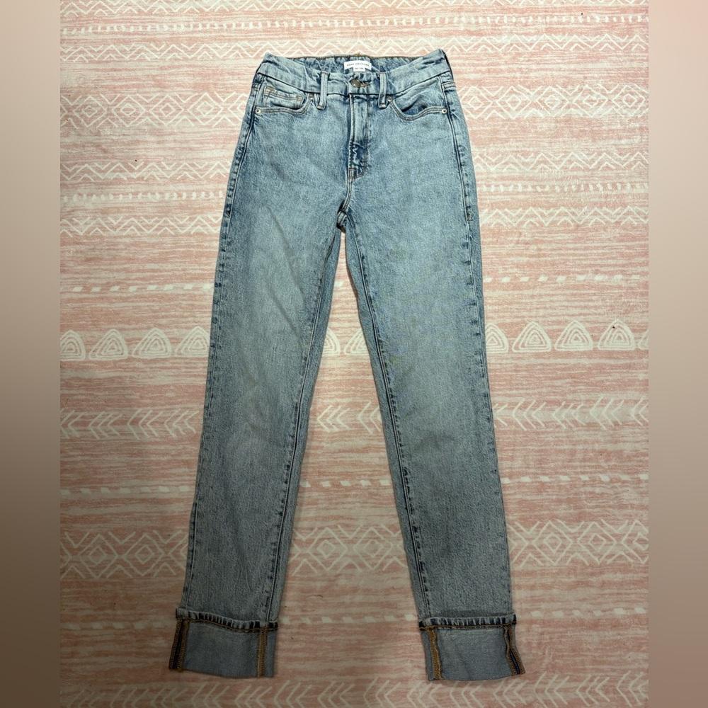 Good American Women's Good Classic Mid-Rise Slim Straight Jeans